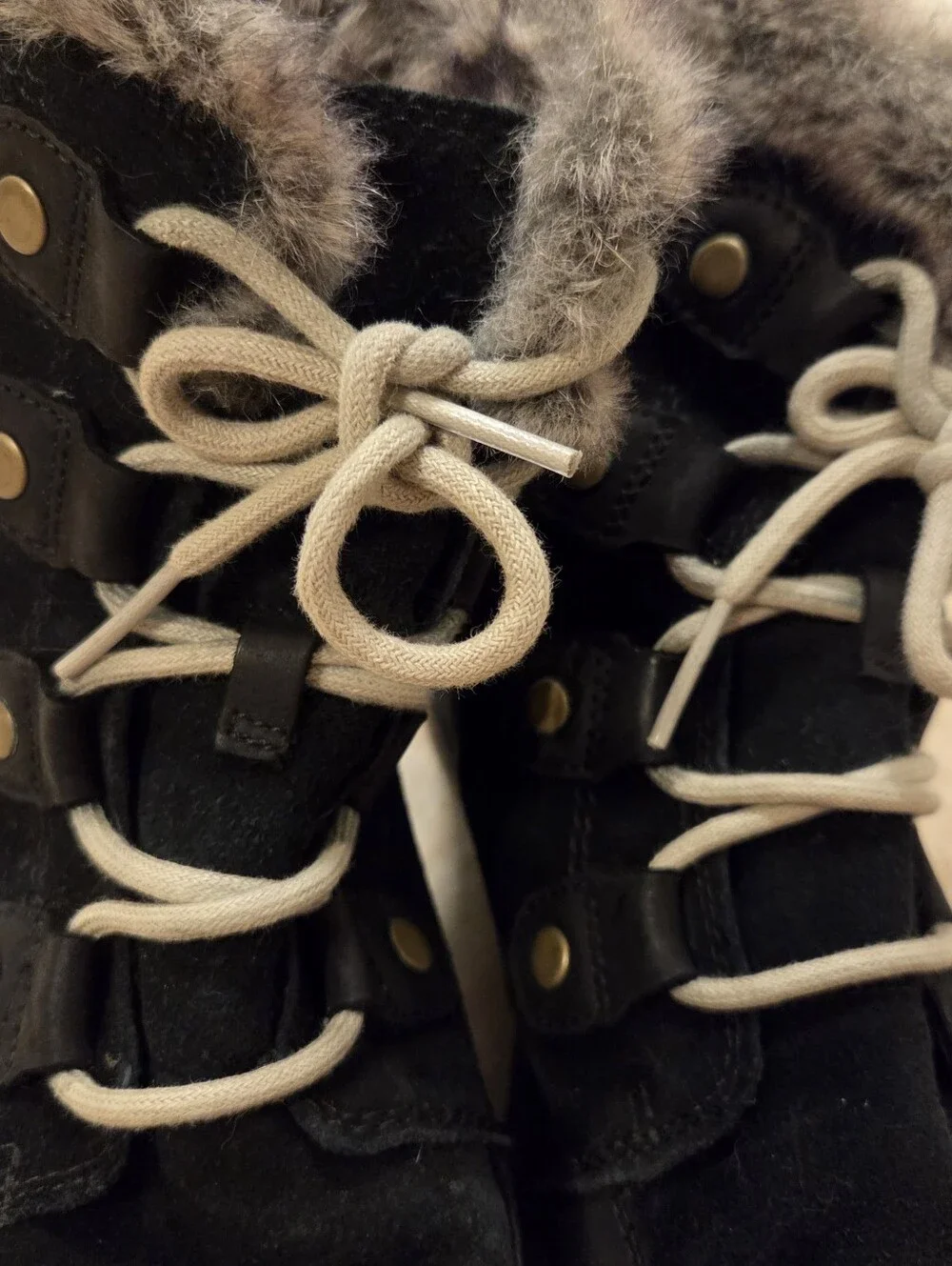 SOREL USA 8.5 EUR 39.5 Women's Black Leather Lined Snow Winter Boots Faux Fur
